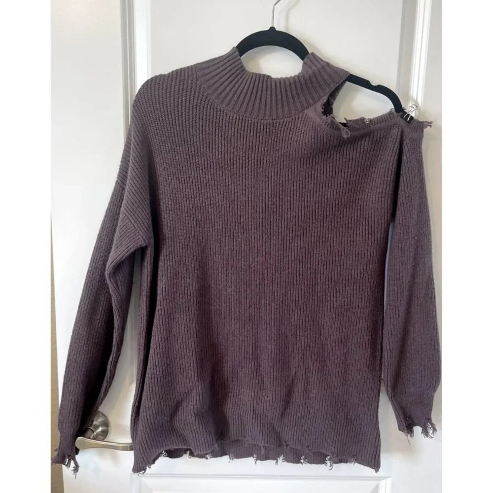 MAURICES Single Cold Shoulder distressed Hem Brown Sweater Womens Size M NWOT